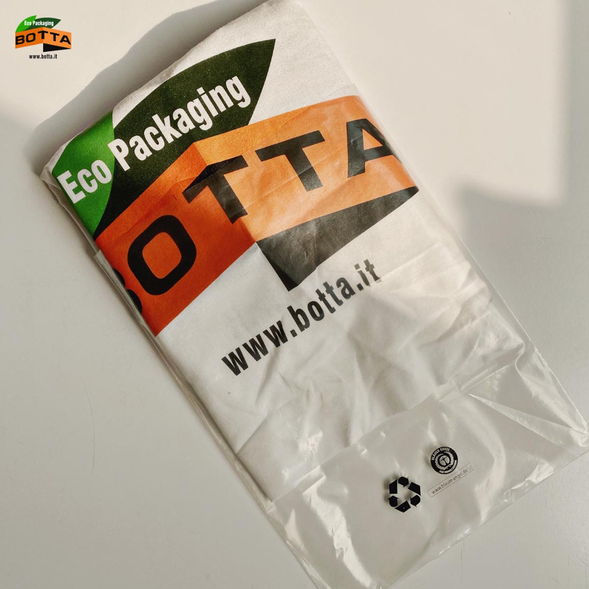 BOTTA PACKAGING » eco-packaging solutions - Eco-Paper Stretch Film